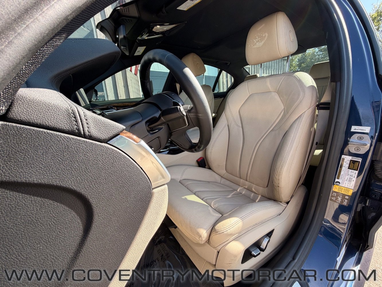 Used 2018 BMW M550i xDrive AWD/4WD image 30