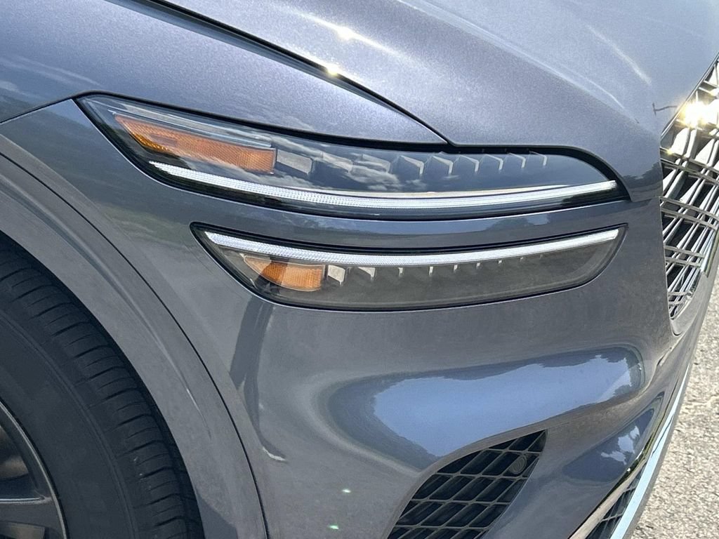New 2027 Genesis GV70 2.5T Select AWD/4WD image 11