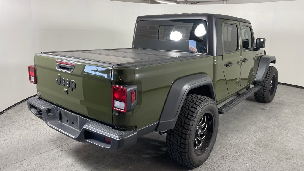 Used 2023 Jeep Gladiator Sport w/ Off Road Group image 3
