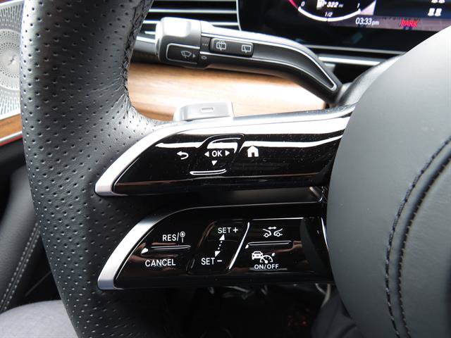 Used 2025 Mercedes-Benz GLS 450 4MATIC w/ AMG Line Exterior image 11