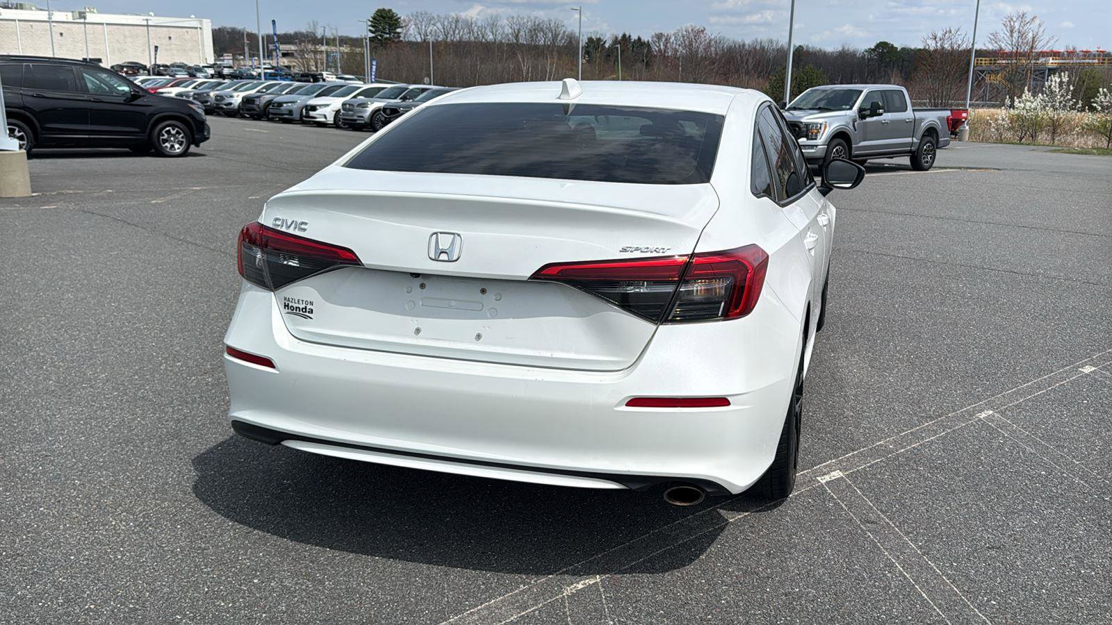 Used 2022 Honda Civic Sport image 6