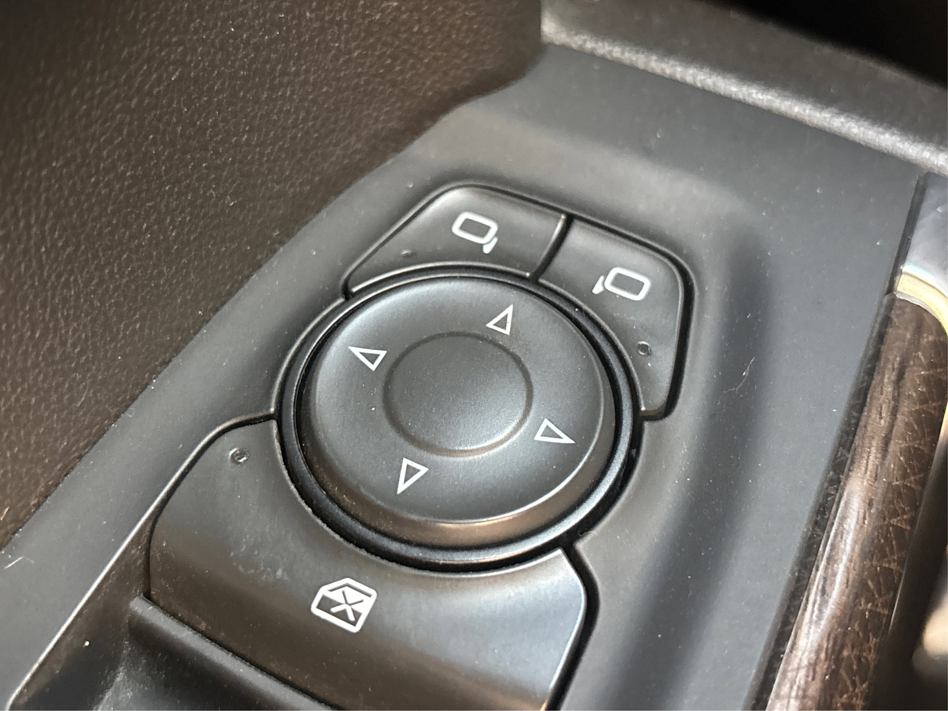 Used 2022 Chevrolet Silverado 1500 LT Trail Boss w/ LT Trail Boss Premium Package image 57