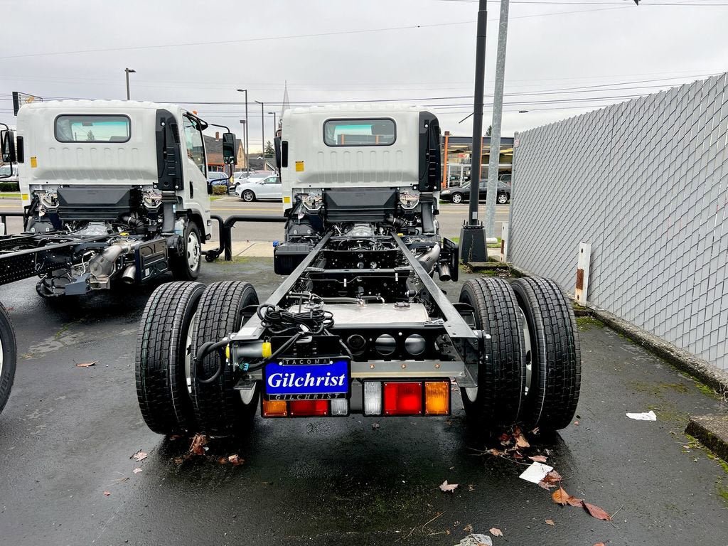 New 2024 Chevrolet Low Cab Forward 4500 XD RWD image 46