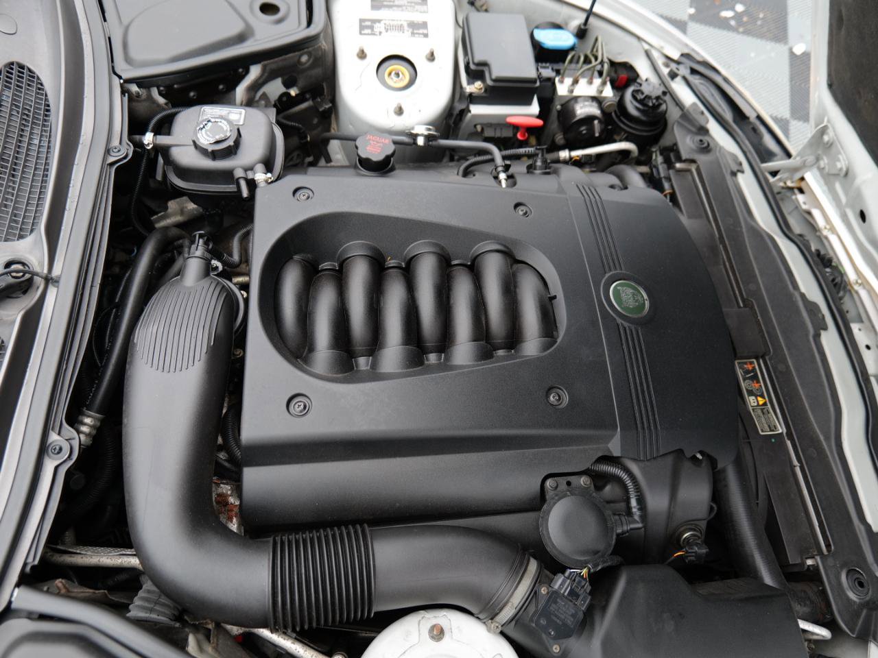 Used 2004 Jaguar XK8 Coupe image 52