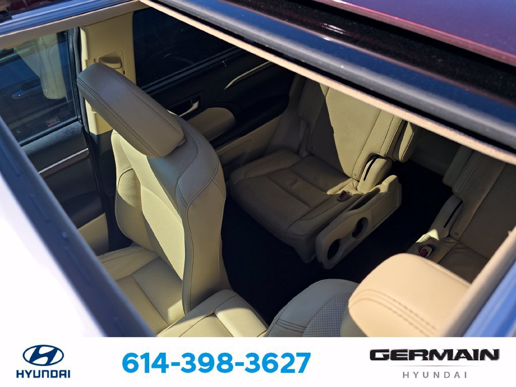Used 2016 Toyota Highlander Limited AWD/4WD image 22