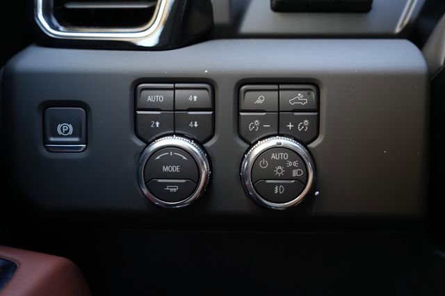 New 2025 GMC Sierra 1500 Denali Ultimate AWD/4WD image 21