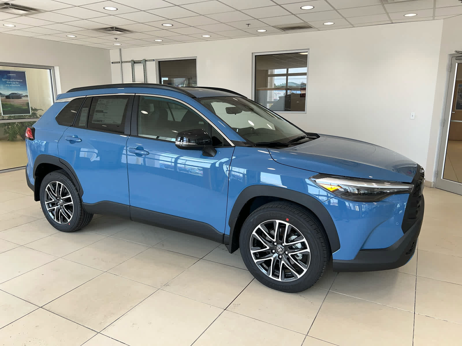 New 2026 Toyota Corolla Cross XLE w/ Convenience Package AWD/4WD image 1
