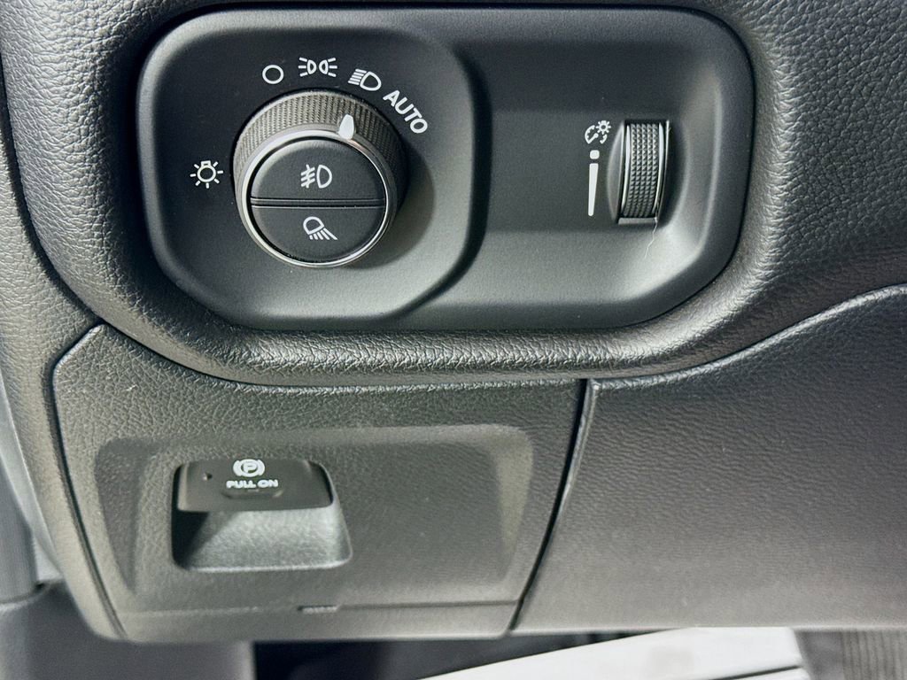 Used 2023 RAM 1500 Big Horn image 10