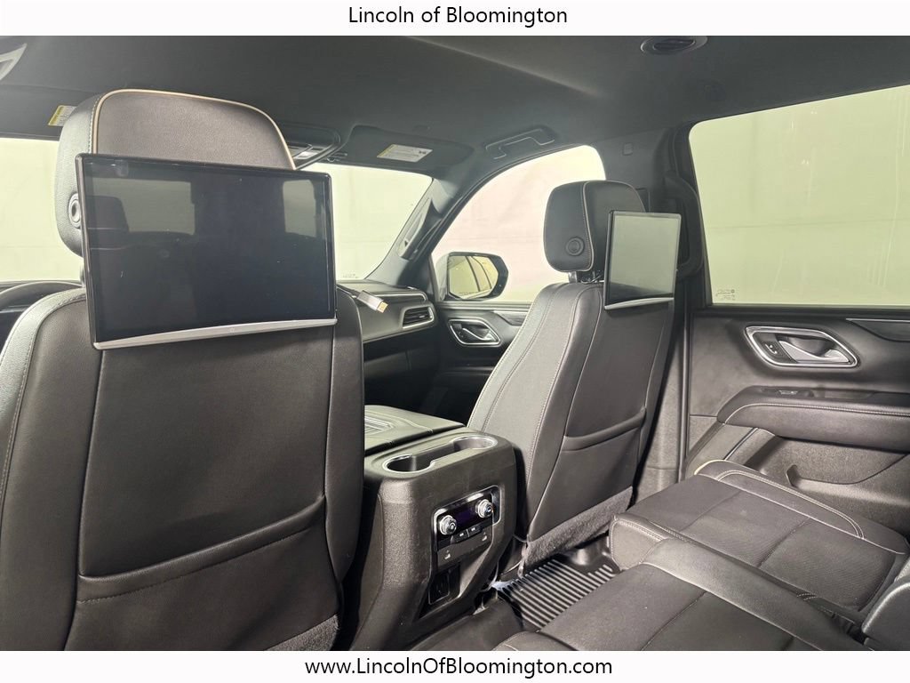 Used 2022 GMC Yukon XL SLT AWD/4WD image 14