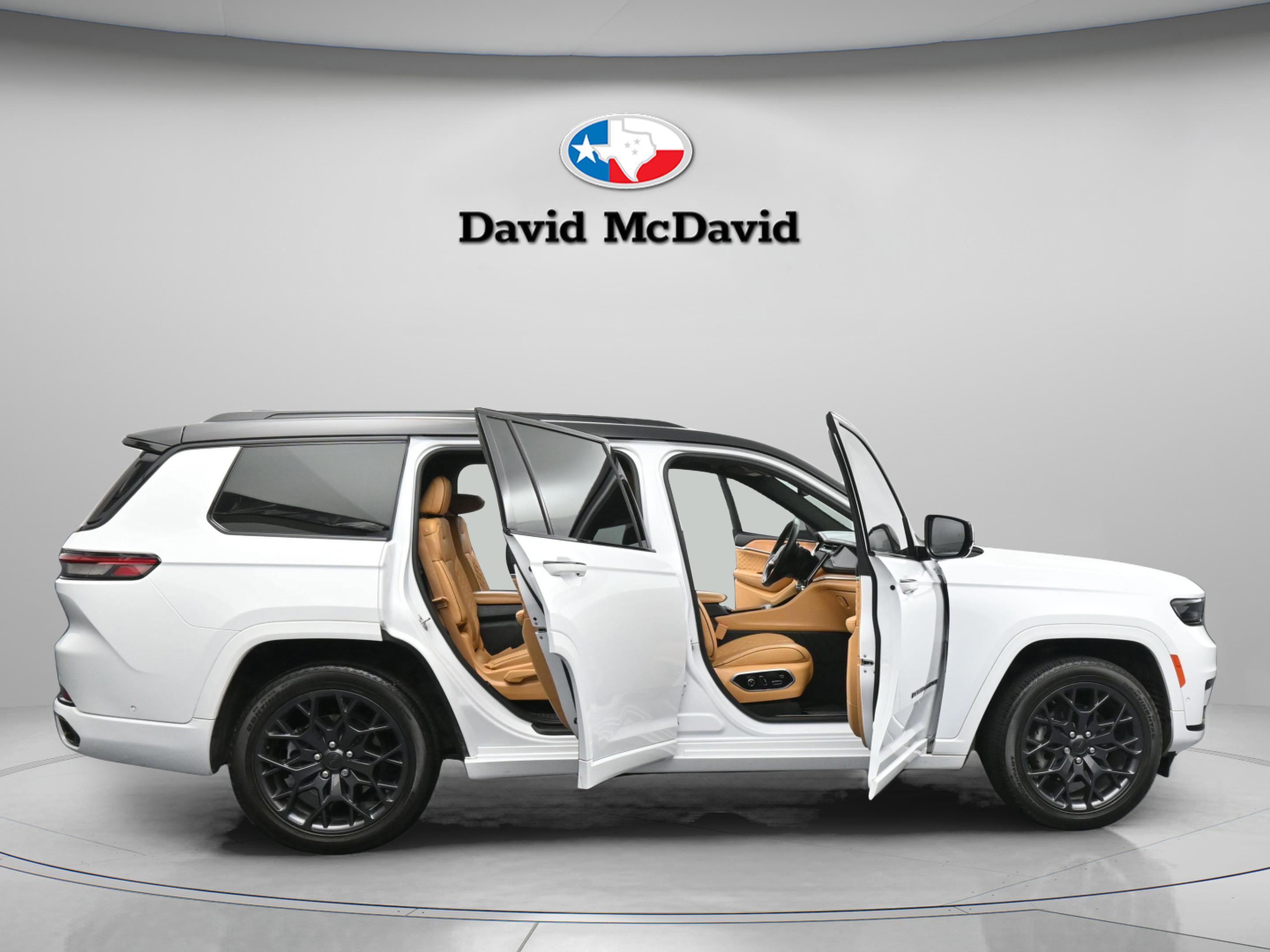Used 2024 Jeep Grand Cherokee L Summit image 46