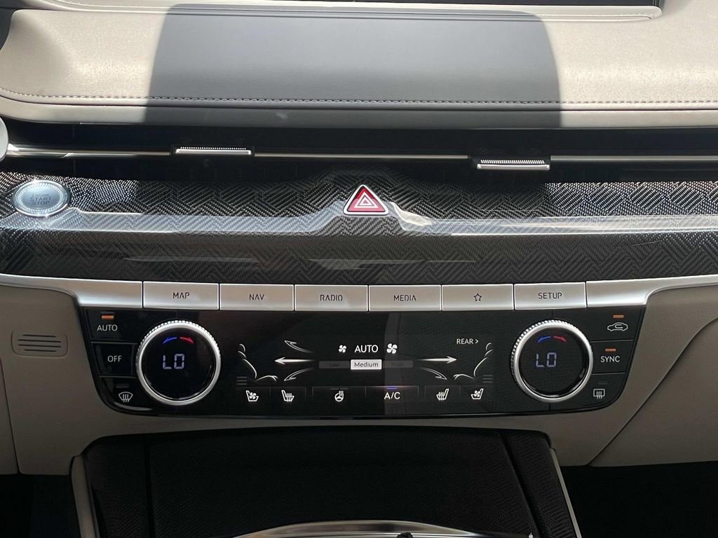 Used 2023 Genesis G80 3.5T Sport image 14