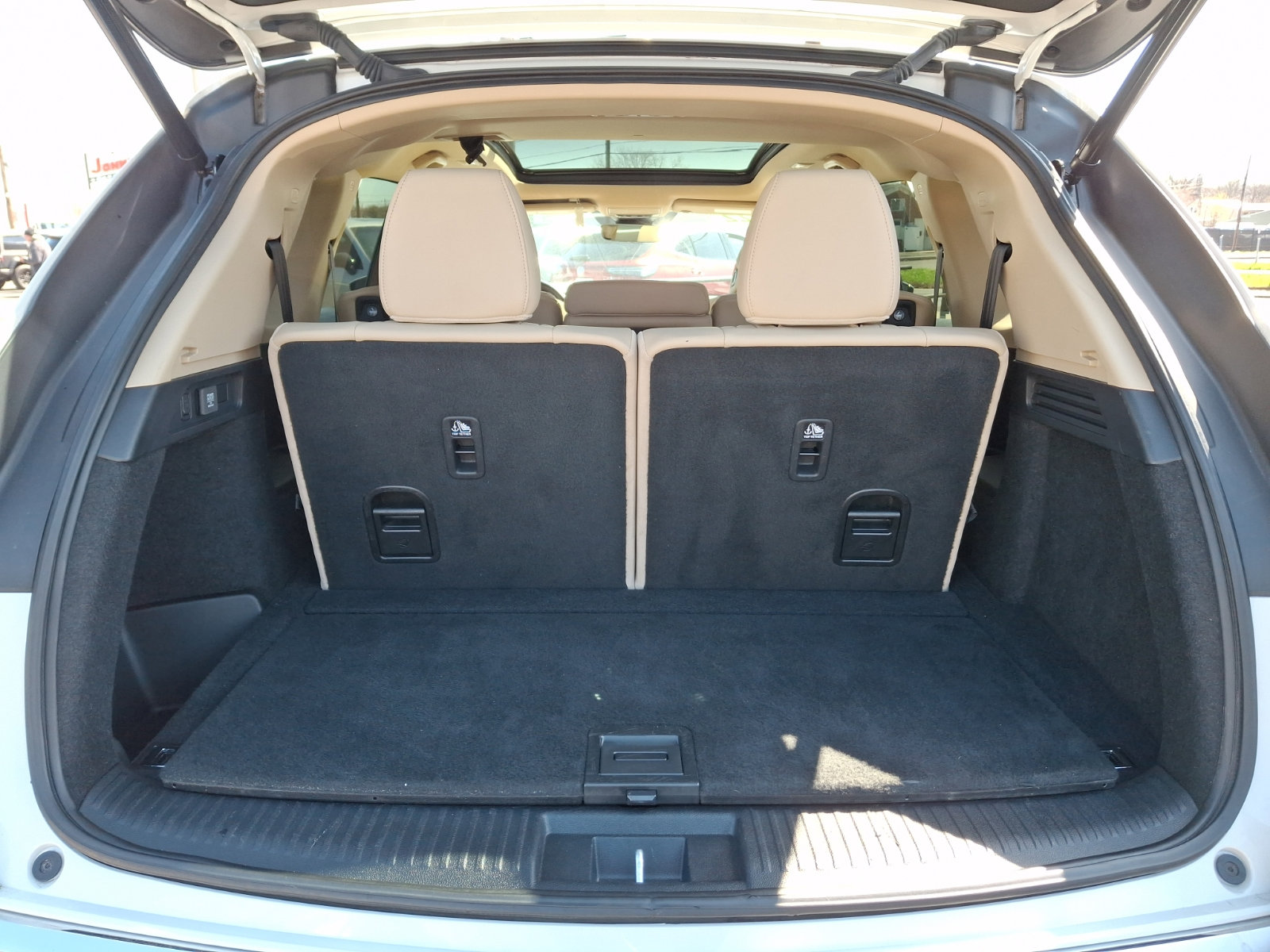 Used 2022 Acura MDX SH-AWD image 30