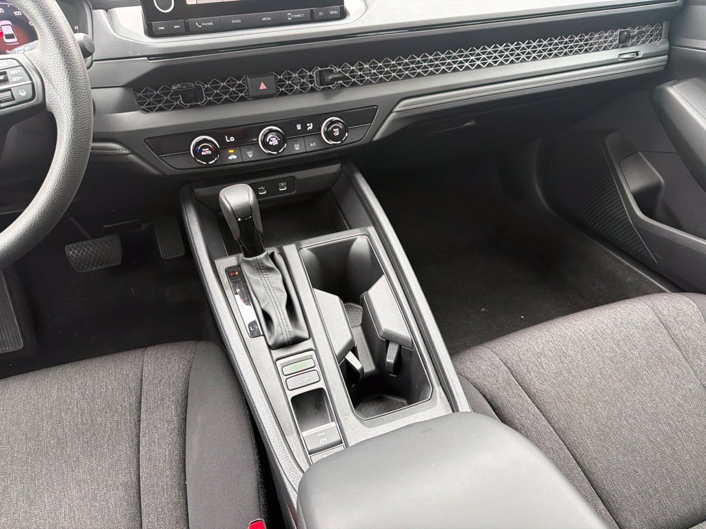 Certified 2024 Honda Accord LX image 15
