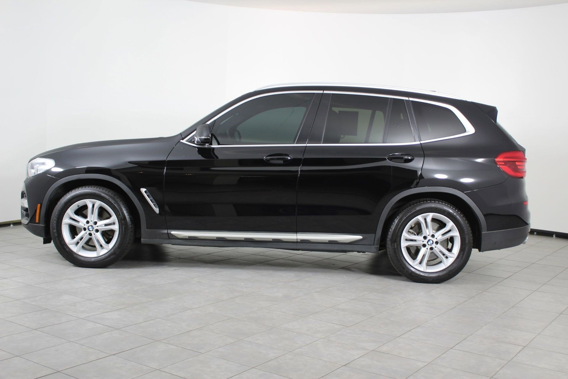 Used 2020 BMW X3 sDrive30i w/ Convenience Package image 2