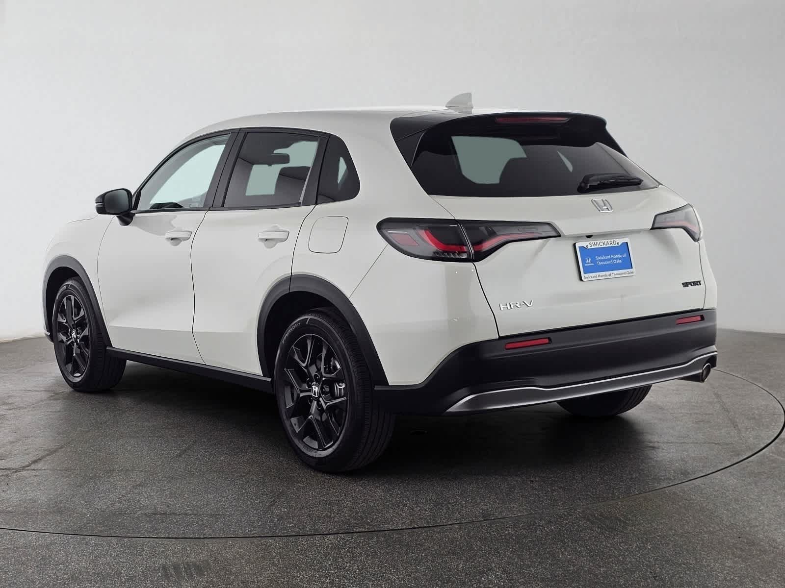 Used 2024 Honda HR-V Sport image 5