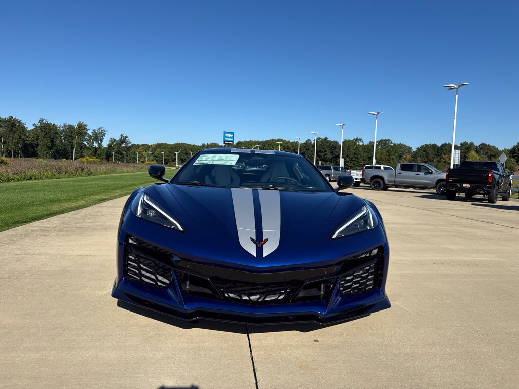 New 2027 Chevrolet Corvette Z06 w/ Battery Protection Package RWD image 8