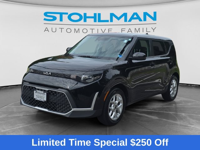 Used 2023 Kia Soul LX w/ LX Technology Package