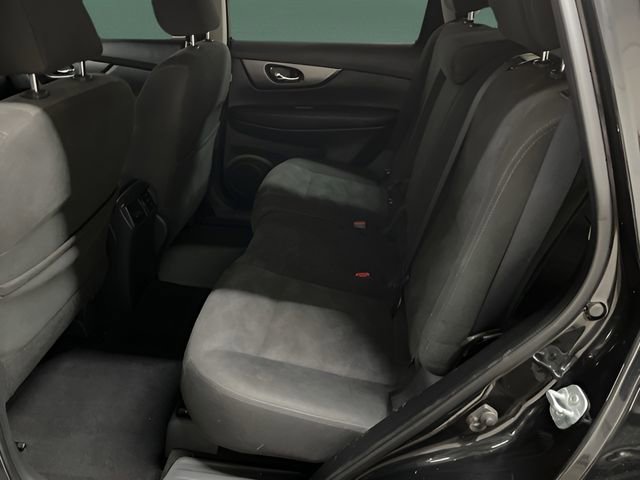 Used 2016 Nissan Rogue SV image 13