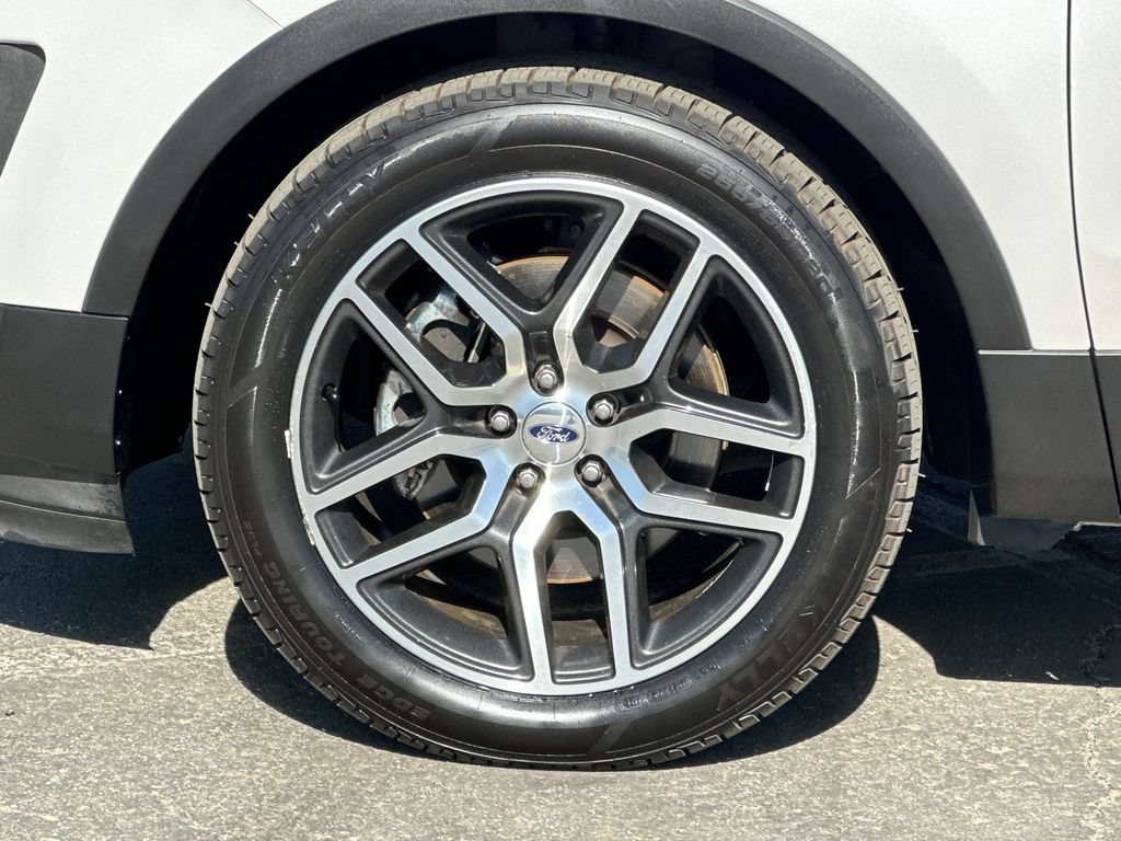 Certified 2017 Ford Explorer Sport w/ Equipment Group 401A AWD/4WD image 26