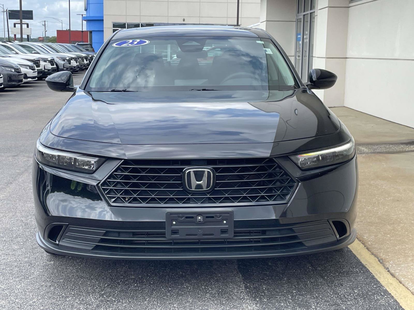 Certified 2023 Honda Accord EX image 6