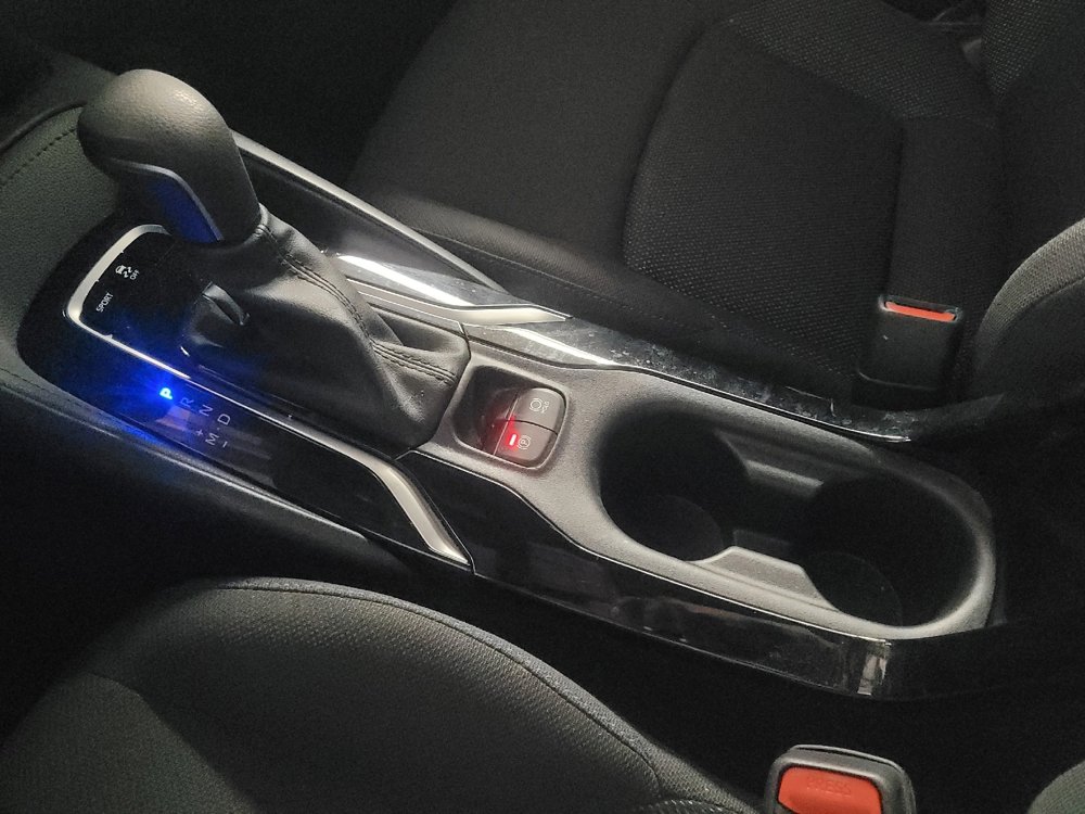 Used 2020 Toyota Corolla SE FWD image 26