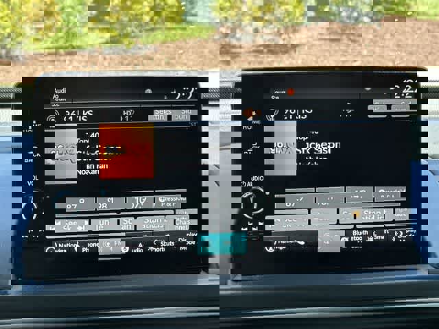 Used 2024 Honda Pilot Elite image 12