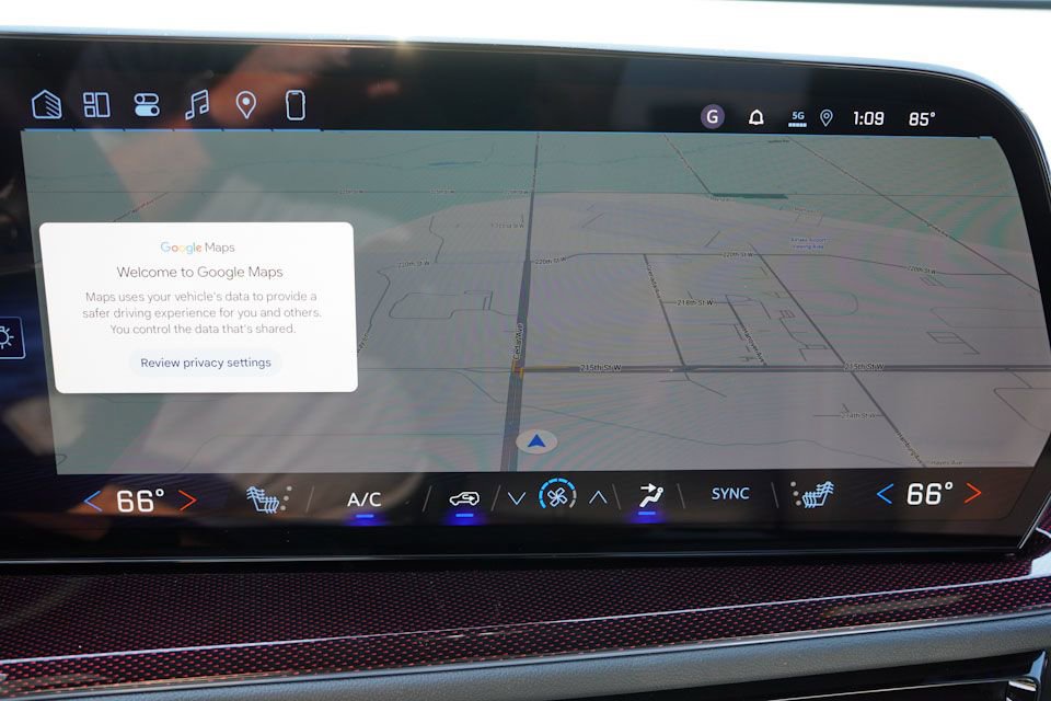 New 2026 Chevrolet Traverse Z71 image 14