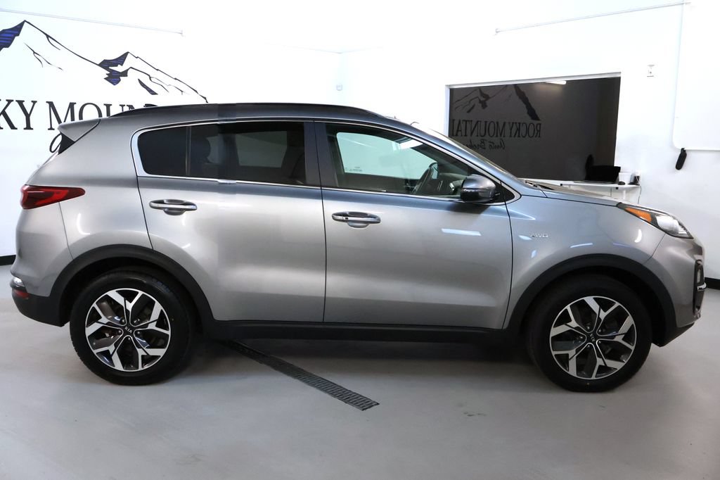 Used 2022 Kia Sportage EX w/ EX Technology Package AWD/4WD image 8