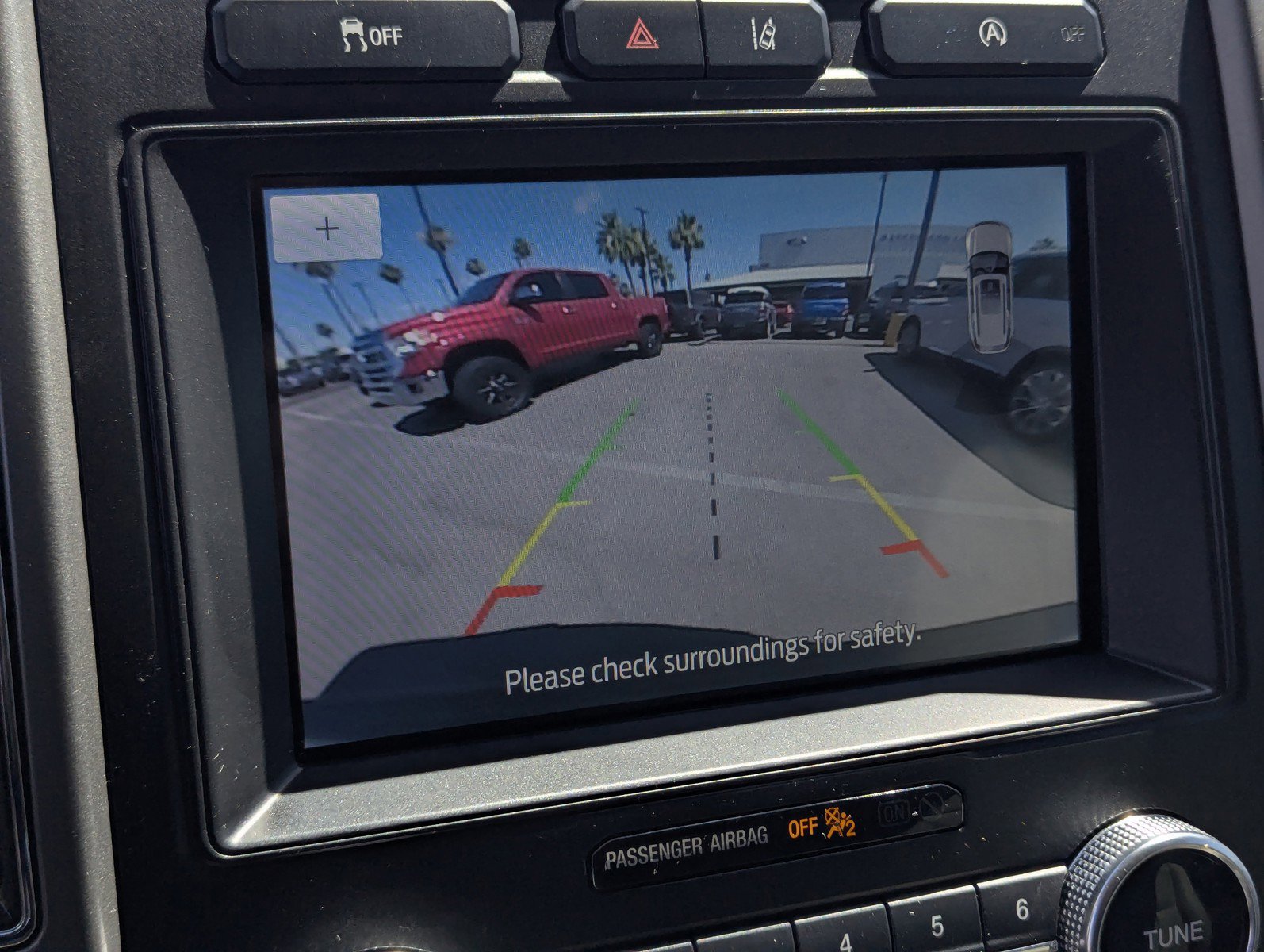 Used 2020 Ford Expedition Max XLT w/ Equipment Group 202A RWD image 12