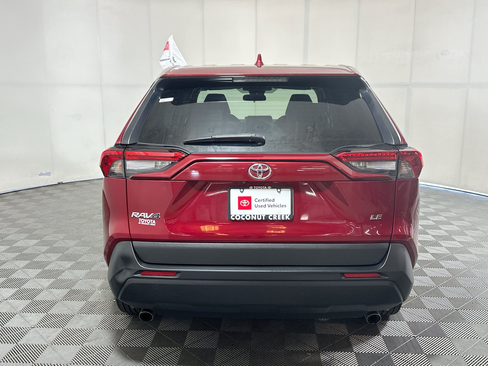 Certified 2023 Toyota RAV4 LE FWD image 4