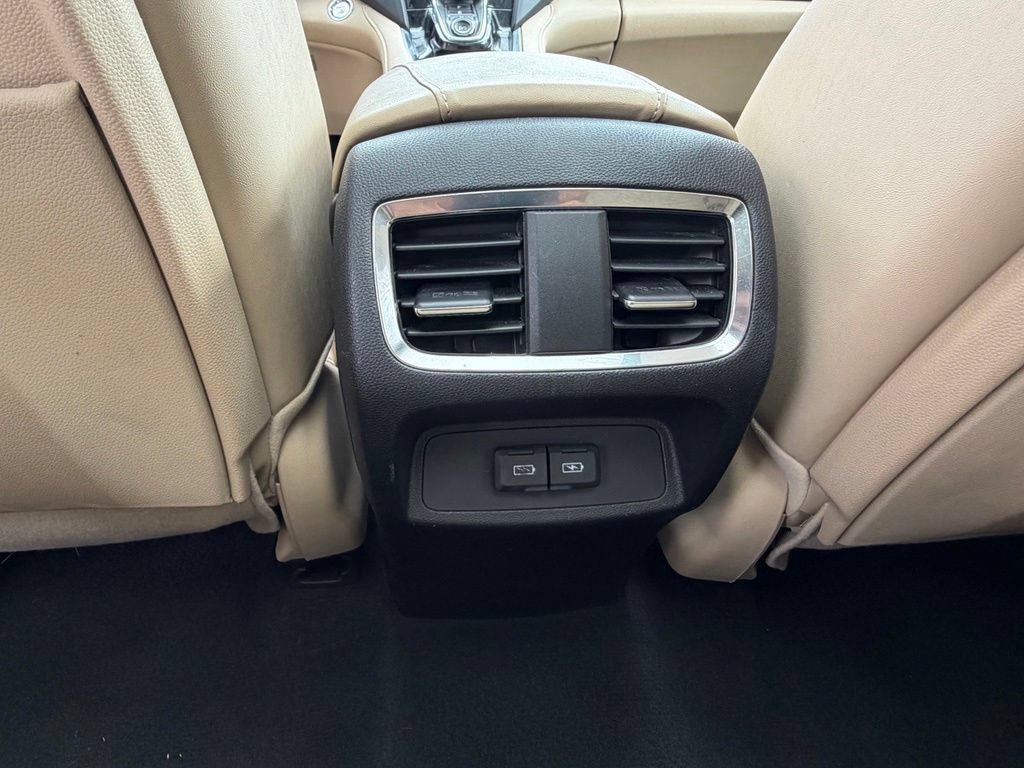 Used 2019 Acura RDX w/ Technology Package AWD/4WD image 33