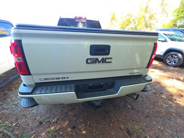 Used 2019 GMC Sierra 2500 Denali AWD/4WD image 6