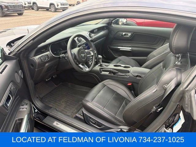 Used 2021 Ford Mustang GT Premium w/ GT Performance Package RWD image 8