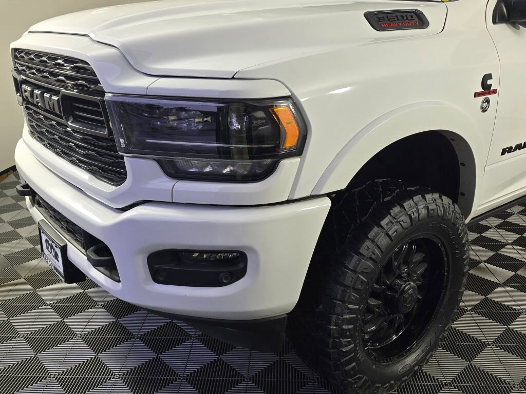 Used 2022 RAM 3500 Limited image 11