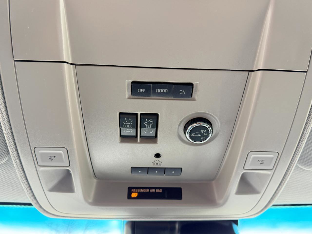 Used 2017 Chevrolet Tahoe LT image 68