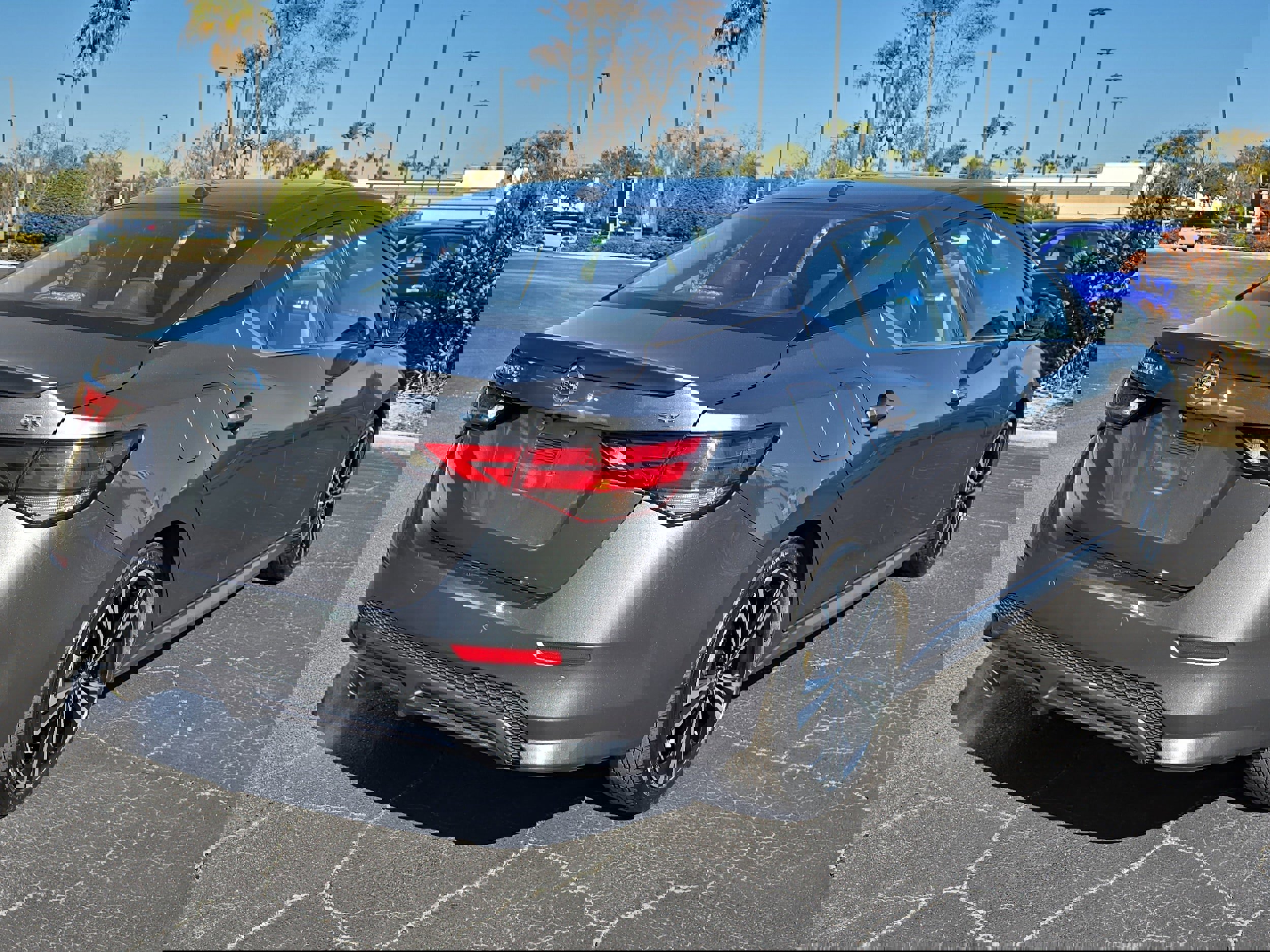 Used 2022 Nissan Sentra SR image 4