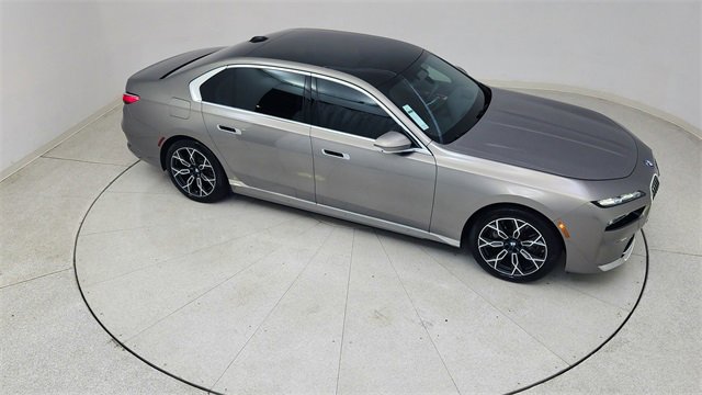 Used 2025 BMW i7 eDrive50 image 79