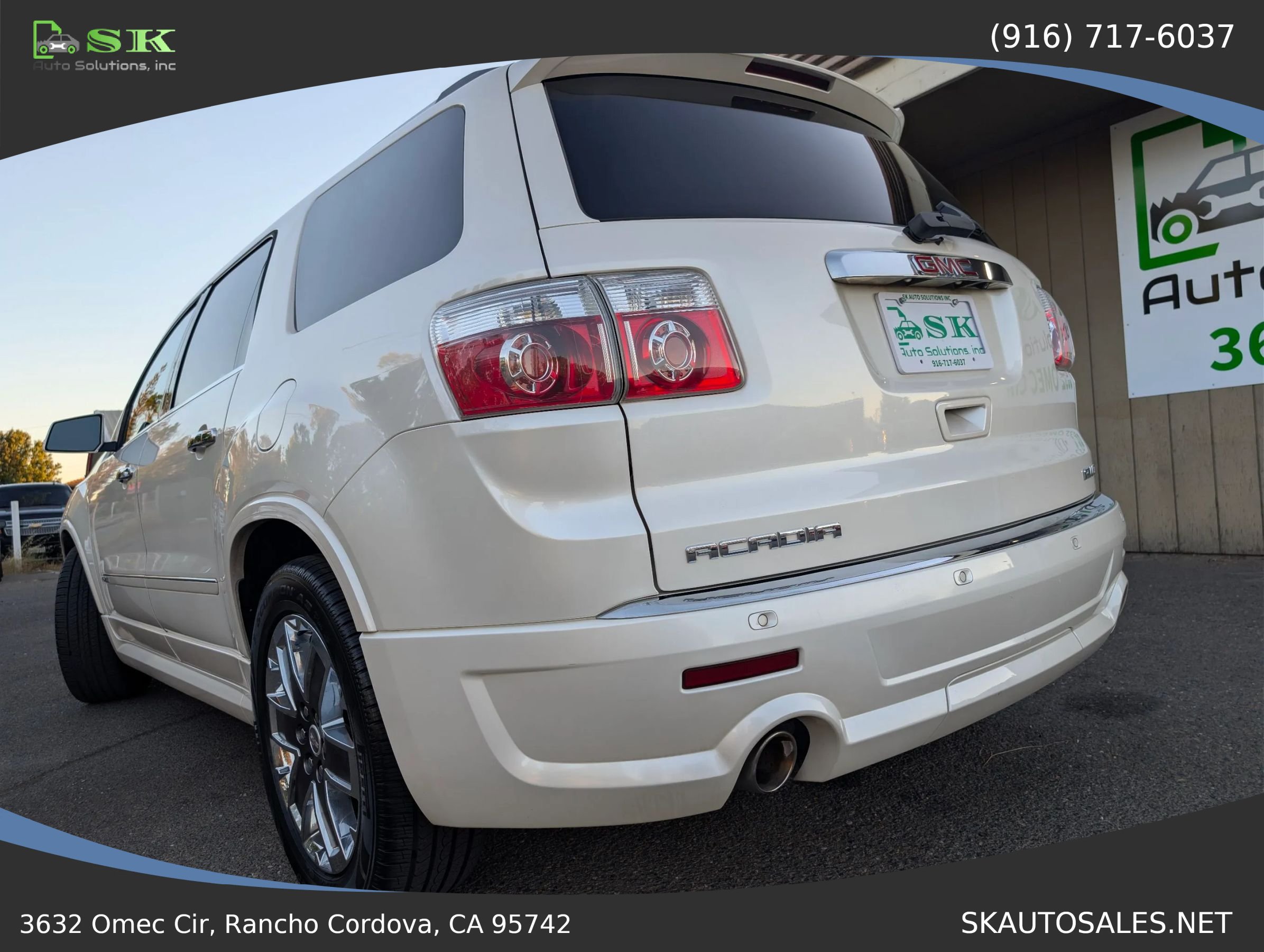 Used 2012 GMC Acadia Denali AWD/4WD image 11