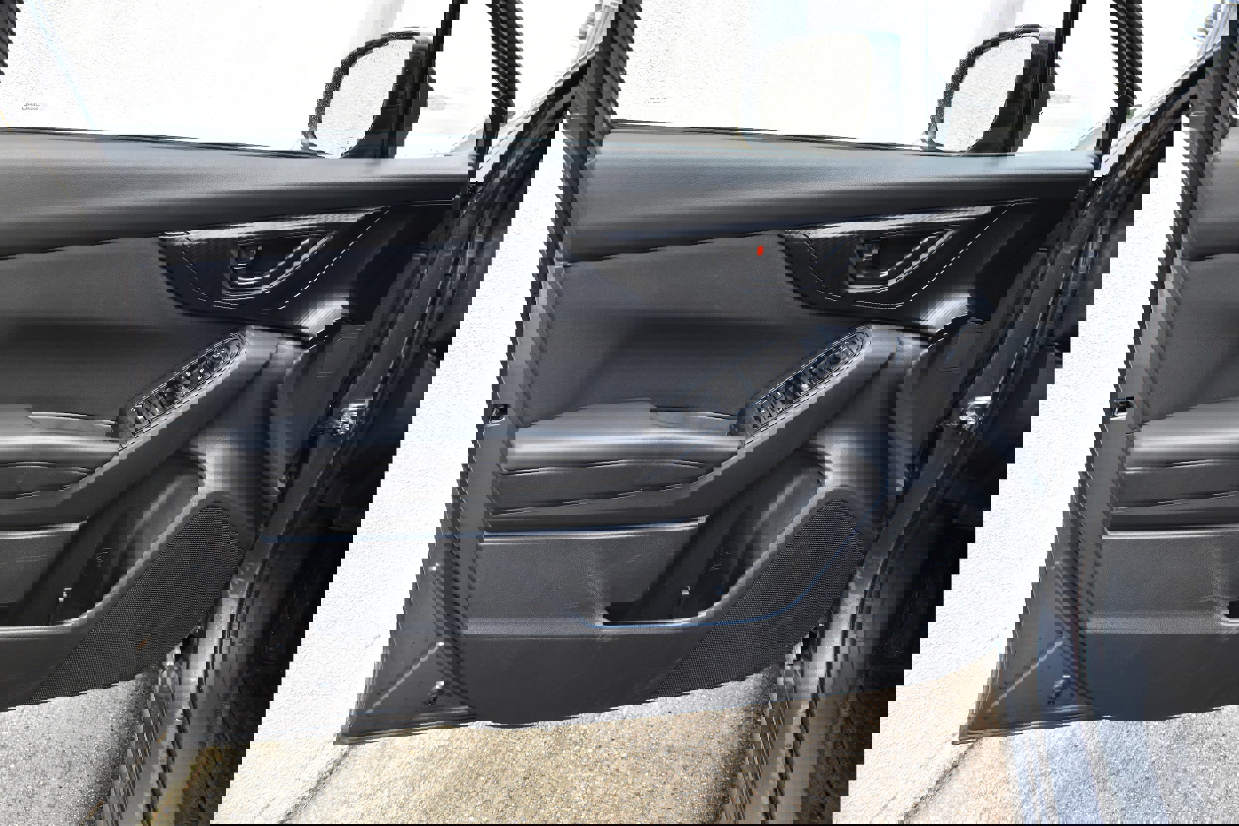 Used 2019 Subaru Impreza 2.0i Premium w/ Eyesight & BSD/Rcta & SRF image 23