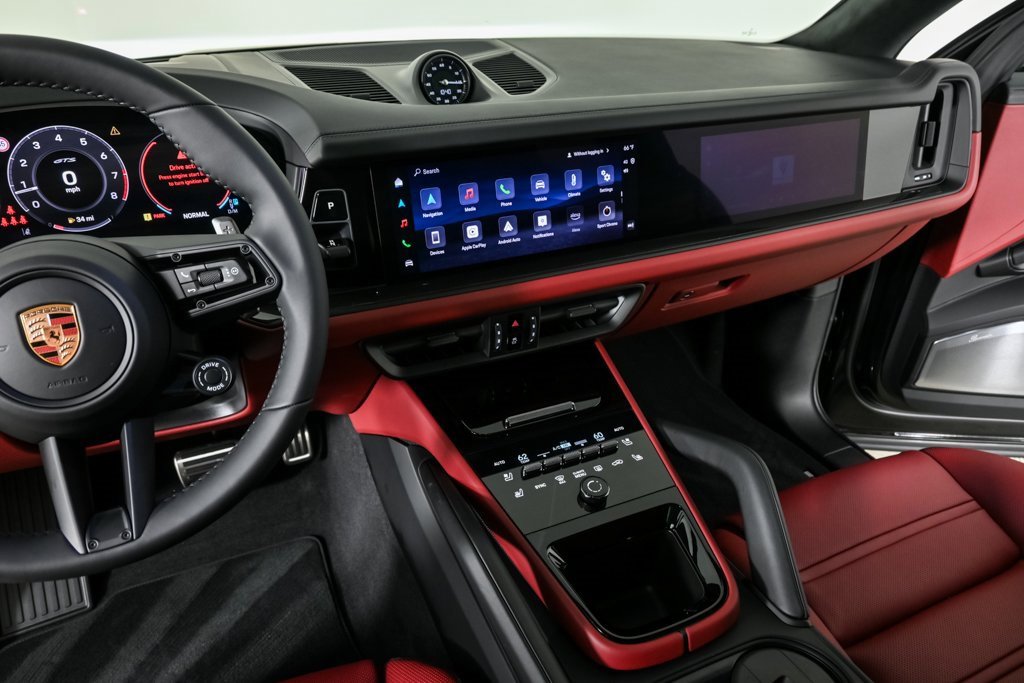 New 2026 Porsche Cayenne S image 13