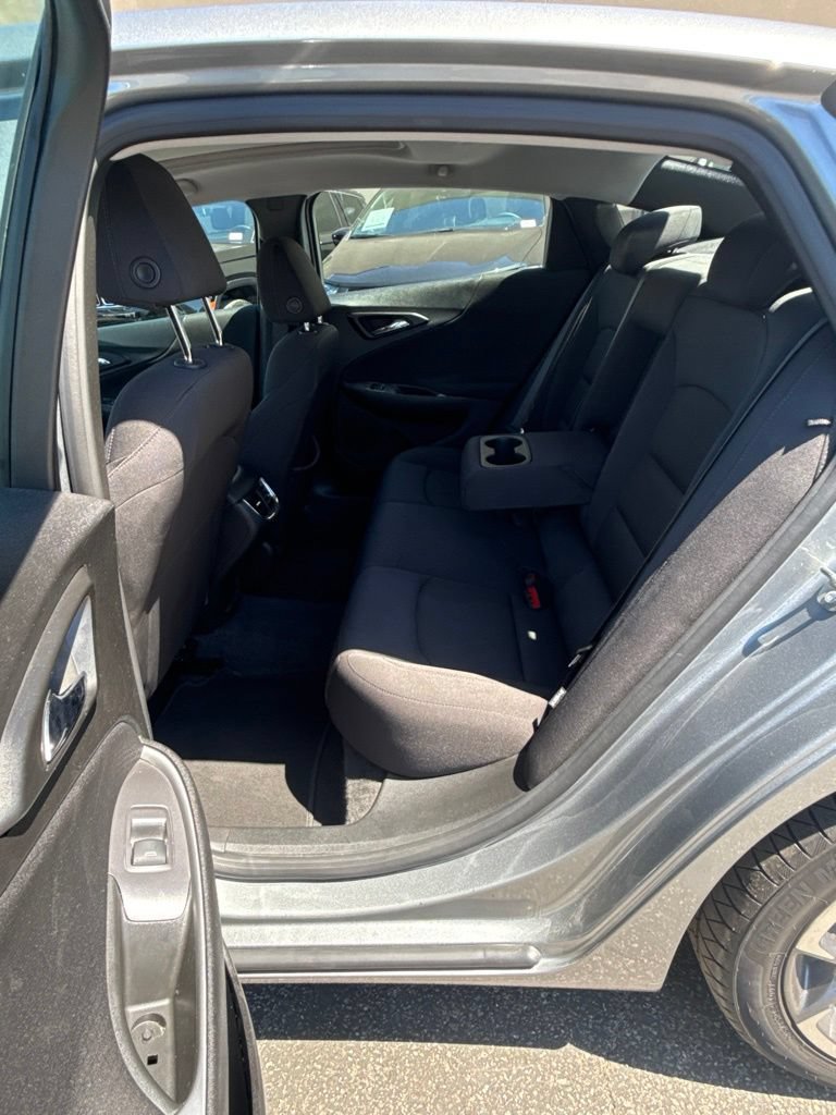 Used 2024 Chevrolet Malibu LT FWD image 16