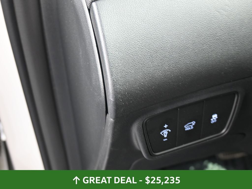 Used 2024 Hyundai Tucson Limited image 31