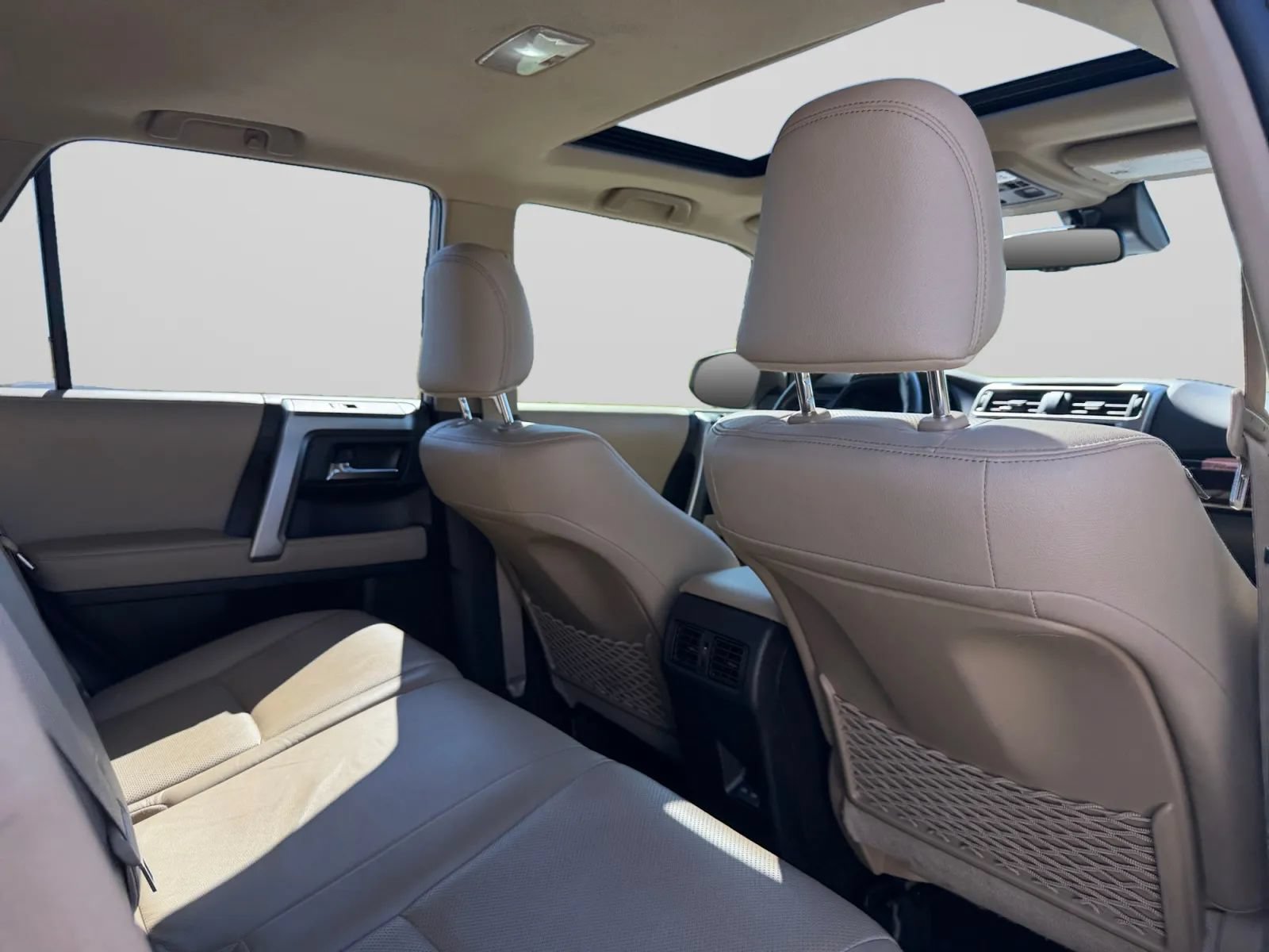 Used 2024 Toyota 4Runner Limited RWD image 29