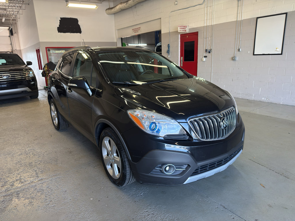 Used 2016 Buick Encore Convenience FWD image 1