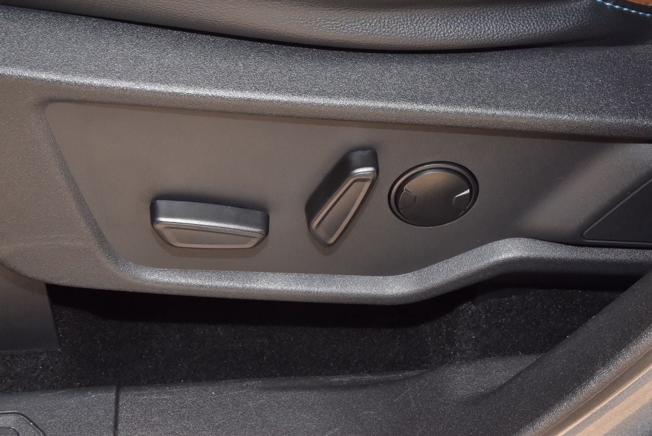 Used 2023 Ford Bronco Outer Banks AWD/4WD image 39