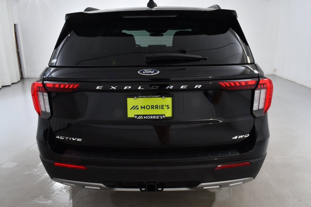 New 2025 Ford Explorer Active w/ Active Comfort Package image 13