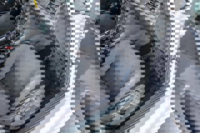 Used 2016 Volkswagen Golf S image 41