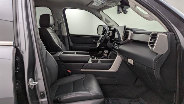 Used 2023 Toyota Tundra Limited AWD/4WD image 21