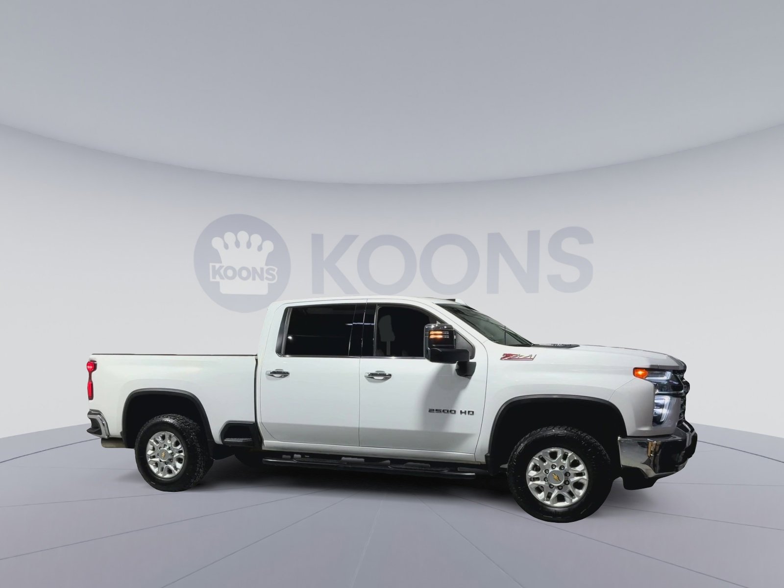 Used 2023 Chevrolet Silverado 2500 LTZ w/ Gooseneck/5TH Wheel Package image 2