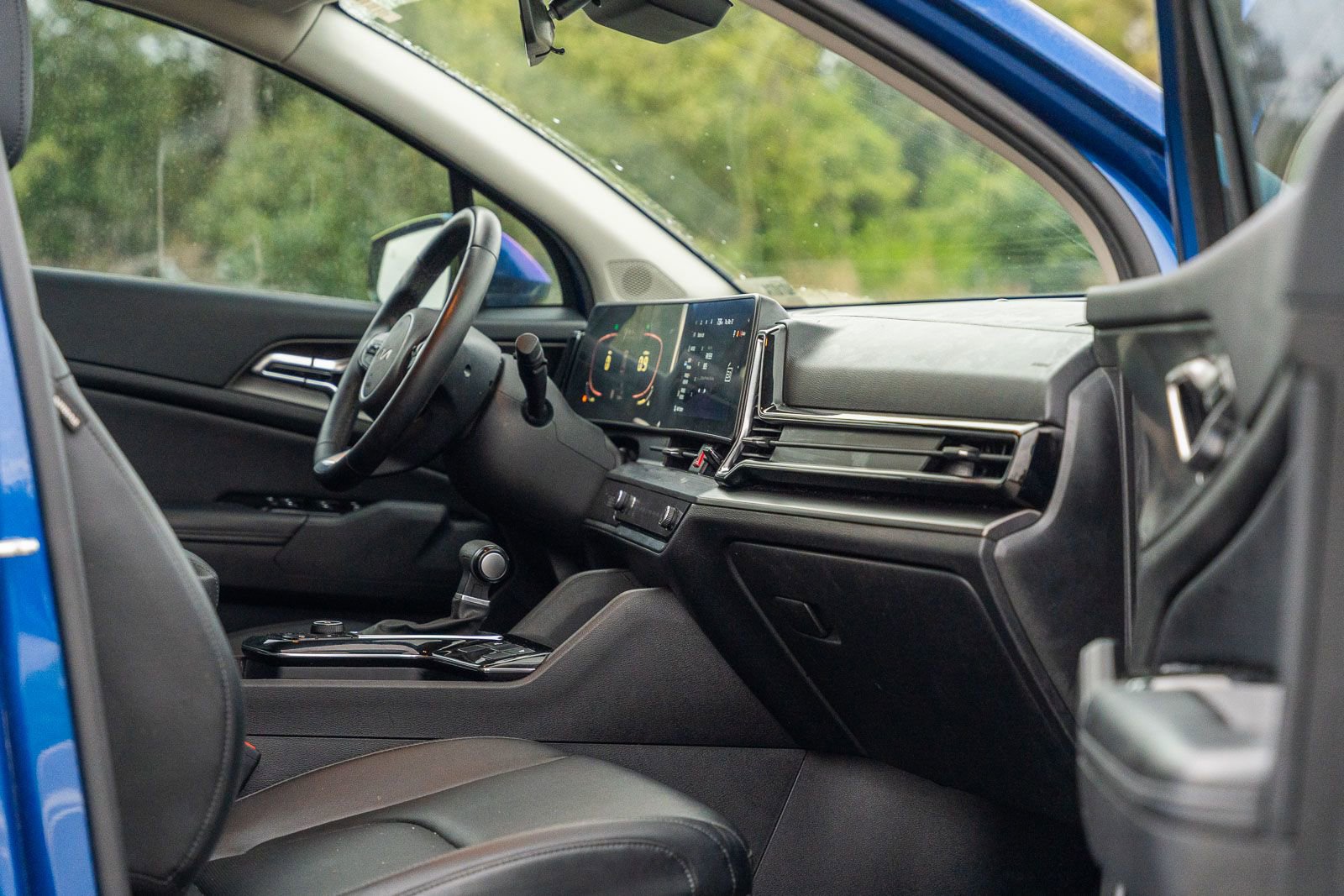 Used 2023 Kia Sportage EX image 13